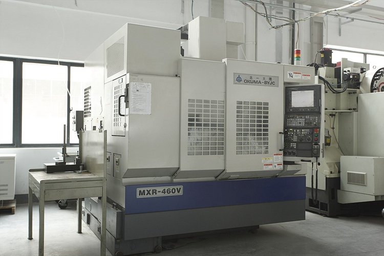 ձһSӹ OKUMA-BYJC Four-axis Machining Center MXR-460V-2