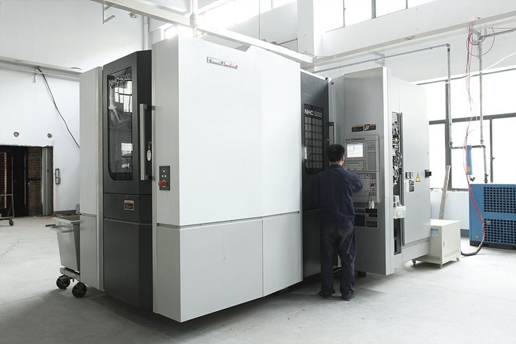 ձɭC(j)Pʽӹ MORISEIKI Horizontal Machining Center NHC5000-1